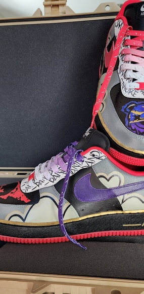 Custom kicks - Picture 3 of 9